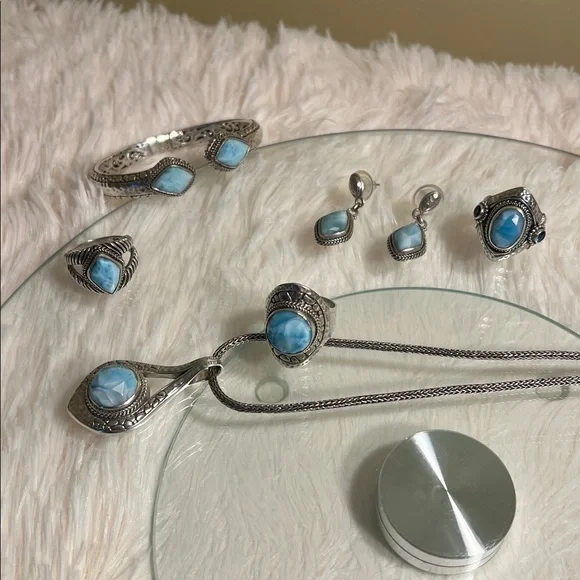 Luxury Artisan of Bali Larimar Pendant, Artisan-Crafted in Solid Sterling Silver - Picture 13 of 16